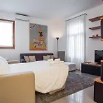 شقة Filodrammatici Loft By Welc تريفيزو